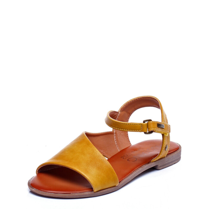 summer shoes Mustang