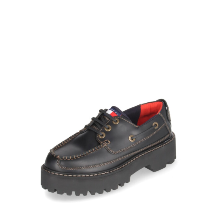 Tommy Hilfiger Kevad/sügis kingad
