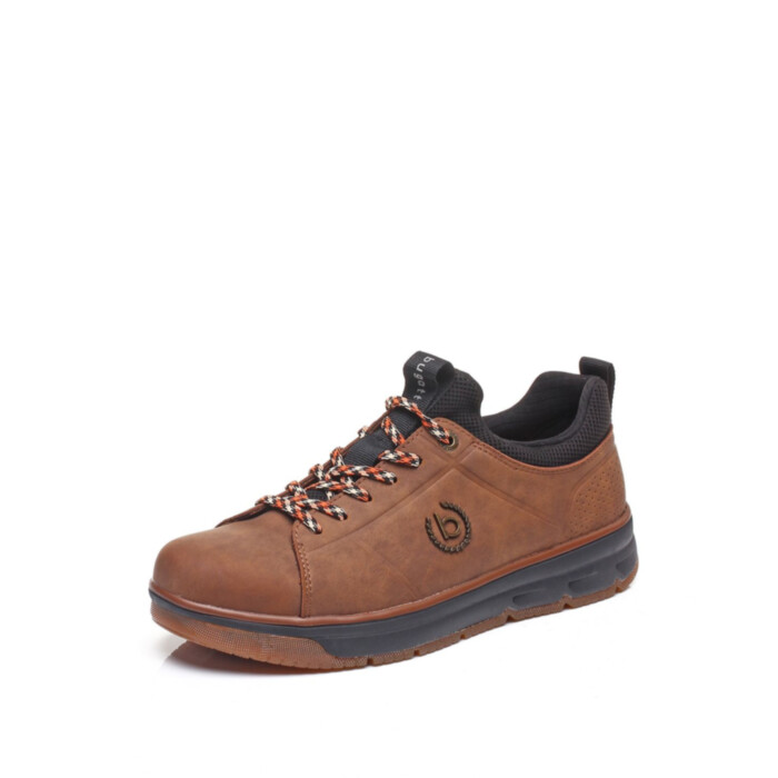 casual shoes Bugatti
