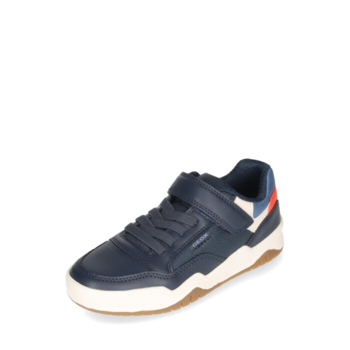 Geox tossud