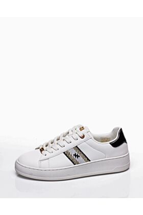 Mexx Spordijalatsid