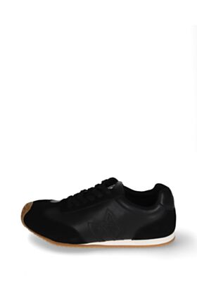 FOXXY Spordijalatsid