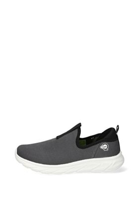 Clan Q Slip ons