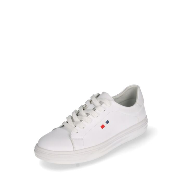 HITTA Spordijalatsid