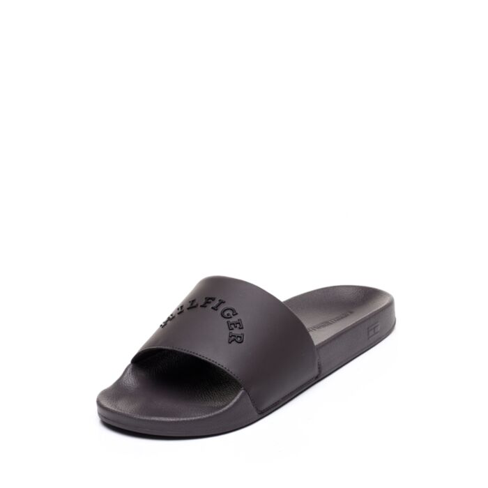 Tommy Hilfiger Rannaplätud