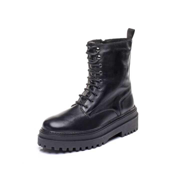 low boots winter Creator